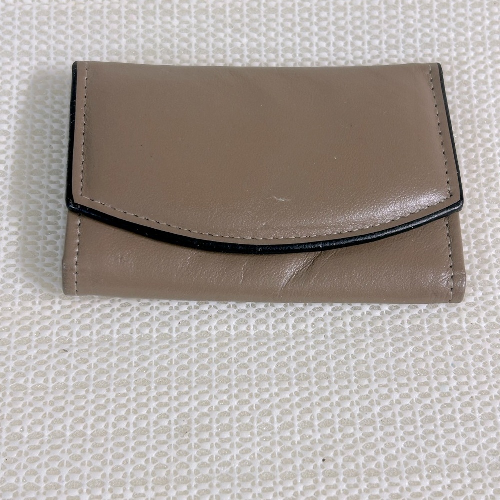 Vintage Princess Gardner Ladies Coin Purse Key Holder Beige Bifold Square